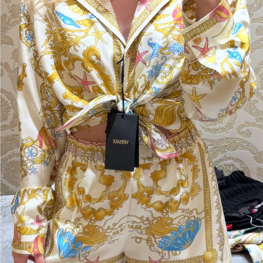 SET Versace SET underwater Barocco knotted cropped shirt and short